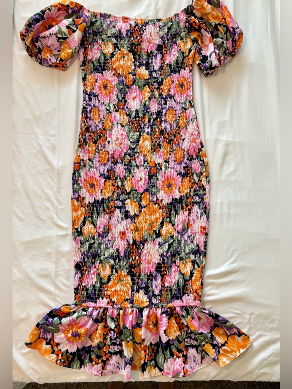 Hello Molly Flora Botanica Midi Dress Size 6 body con fit, mermaid style